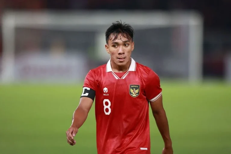 Arkhan Fikri, kapten Timnas Indonesia U-23, tampil gemilang saat melawan Makau U-23 di Kualifikasi Piala Asia U-23 2026.