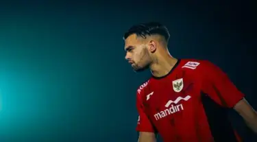 Jens Raven kecewa setelah golnya ke gawang Laos dianulir wasit pada laga Kualifikasi Piala Asia U-23 2026 di Stadion Gelora Delta Sidoarjo