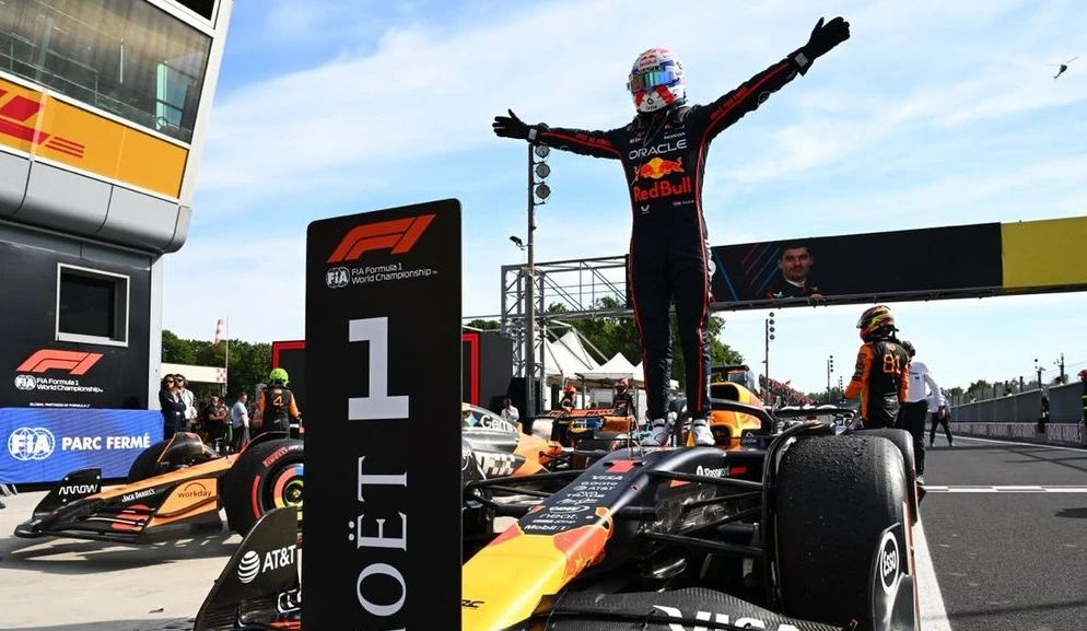 Arti Kecepatan Mengejutkan Verstappen dan Red Bull di Baku