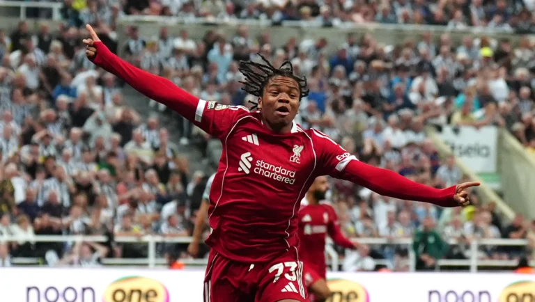 Debut Ajaib Rio Ngumoha: Liverpool Taklukkan Newcastle 3–2