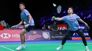 Leo/Bagas Melaju ke 16 Besar Hylo Open 2025 Setelah Singkirkan Ong/Teo