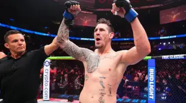 Brendan Allen TKO Reinier de Ridder di UFC Vancouver