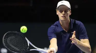 Sinner Singkirkan Djokovic, Hadapi Alcaraz di Final