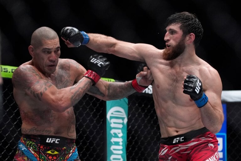 Prediksi Panas UFC 320: Ankalaev Tantang Pereira Lagi