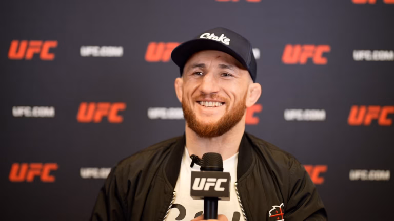 Merab Dvalishvili Tenang Hadapi Petr Yan di UFC 323