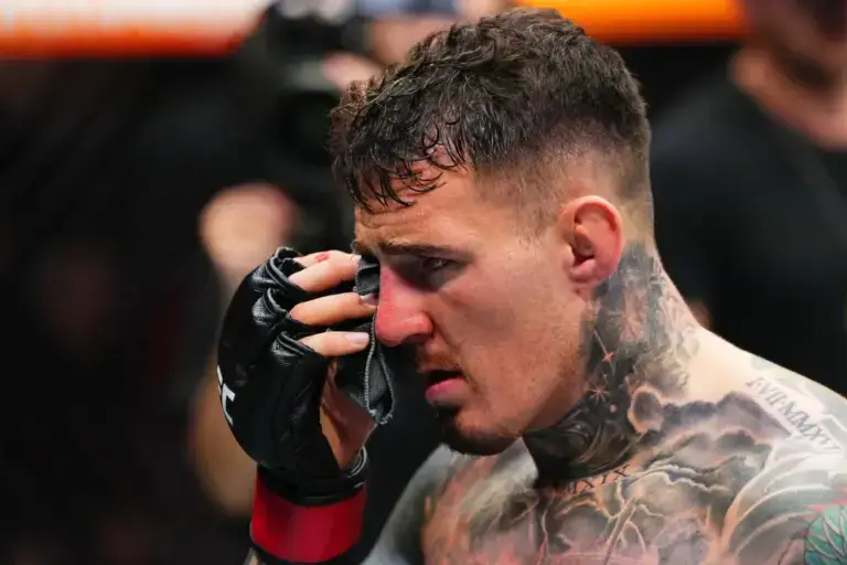 Ayah Tom Aspinall Ungkap Kondisi Usai UFC 321