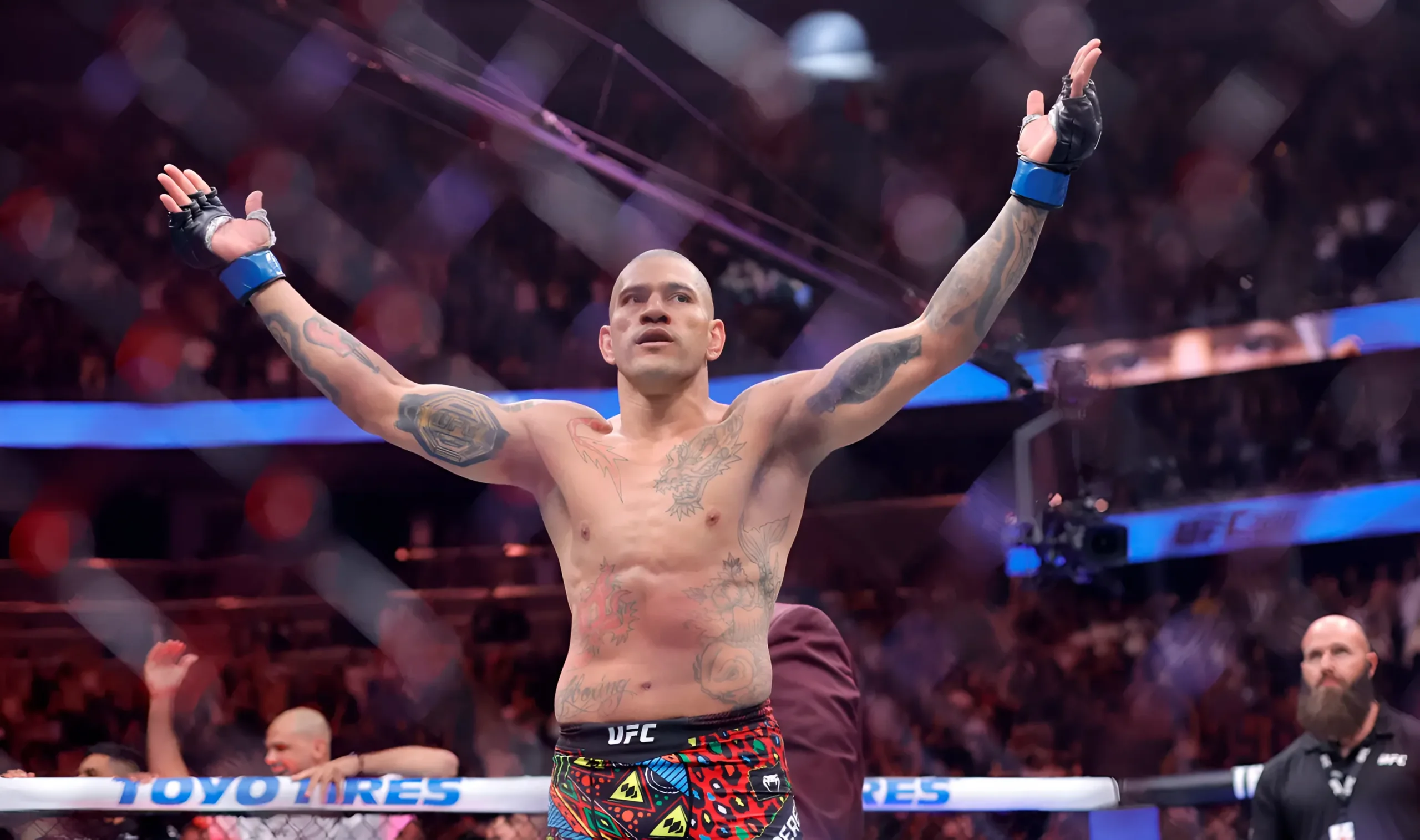 Hasil UFC 320: Pereira TKO Ankalaev dalam 80 Detik