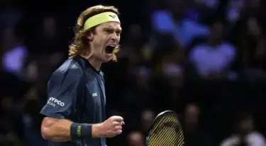 Rublev Raih Kemenangan Pertama Sejak US Open di Paris