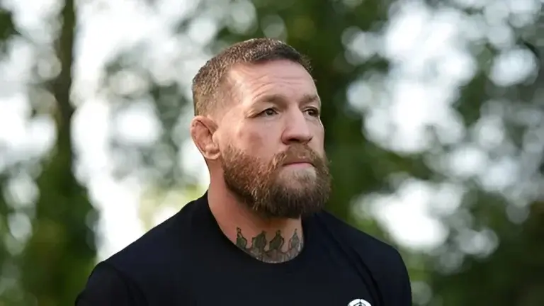 Conor McGregor Diskors 18 Bulan Akibat Tes Doping