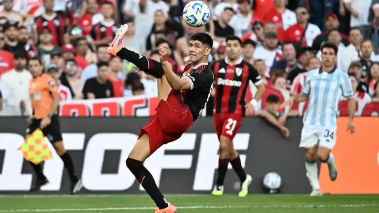 Perjalanan Lautaro Rivero: Dari Jalanan Moreno ke Stadion Dunia