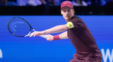 Jannik Sinner Taklukkan Flavio Cobolli di Erste Bank Open