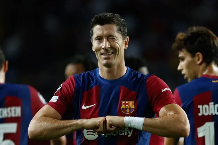 BREAKING NEWS: Barcelona Resmi Tak Perpanjang Kontrak Robert Lewandowski