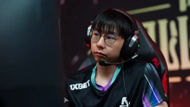 Oli of Aurora Gaming 2024