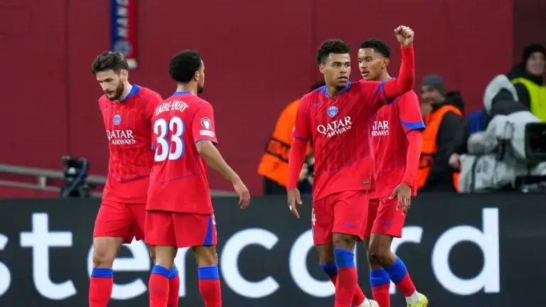 PSG Hancurkan Leverkusen 7-2, Dominasi Total di Jerman