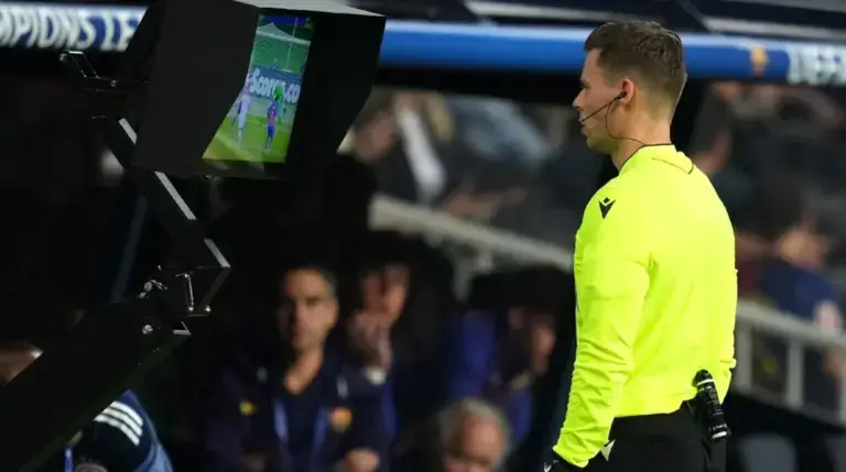 Wasit resmi Liga Champions 2025/26