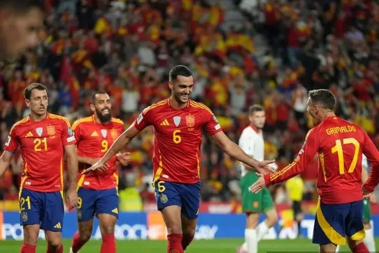 Spanyol Hajar Bulgaria 4-0, Merino Brace di WCQ