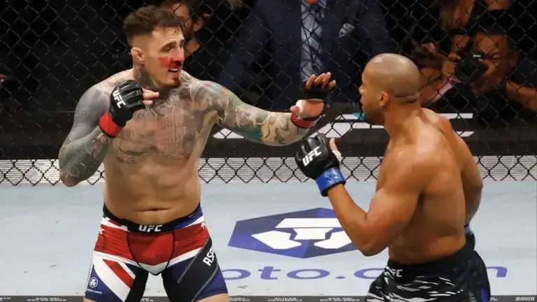Aspinall Pertahankan Gelar UFC 321 lewat Insiden Kontroversial