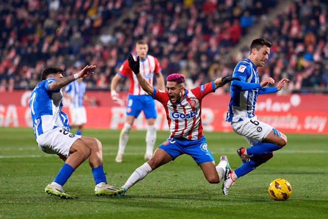 Girona vs Alaves: Siaran Langsung (08.11.2025)