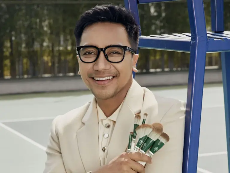 Bubah Alfian dan Aeris Kolaborasi: Koleksi Brush Makeup Terinspirasi Dunia Padel