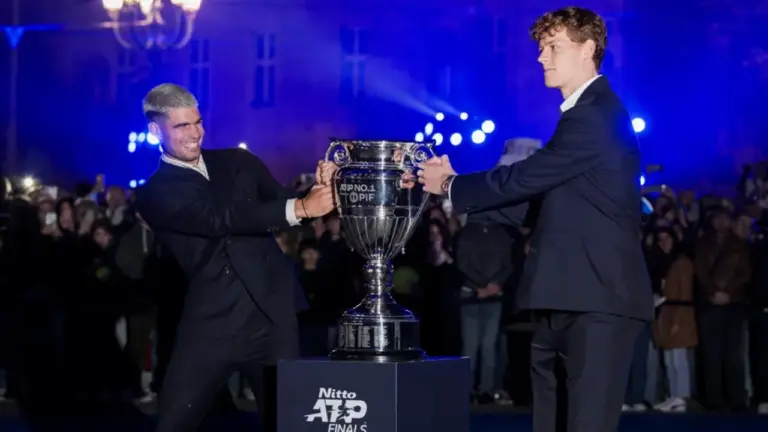 Alcaraz vs Sinner: Duel Legendaris di Final ATP Finals