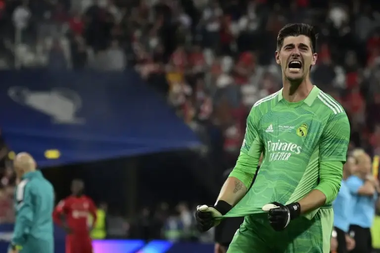 Courtois Luar Biasa di Anfield! 8 Penyelamatan Penyelamat Madrid