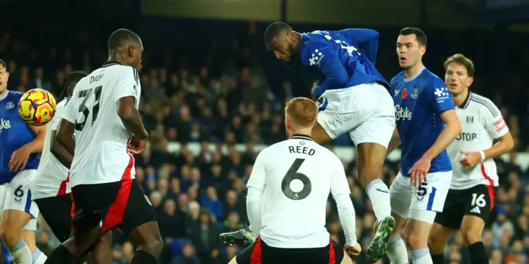 Everton vs Fulham: Siaran Langsung (08.11.2025)