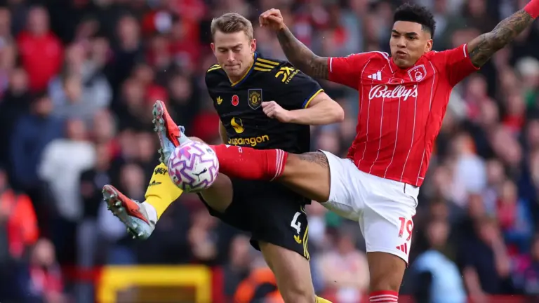 Forest 2-2 Man United: Volley Diallo Selamatkan MU