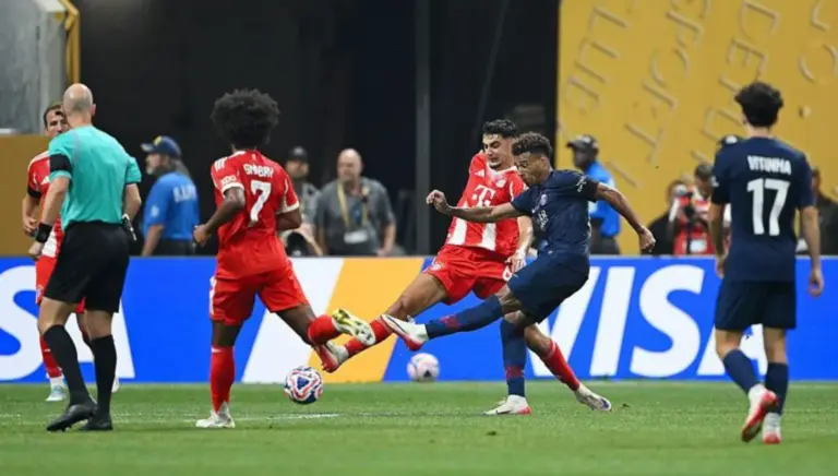 Paris Saint-Germain vs Bayern Munchen 2025