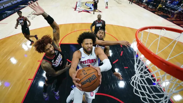 Detroit Pistons Puncaki Wilayah Timur Usai Kalahkan 76ers 111-108